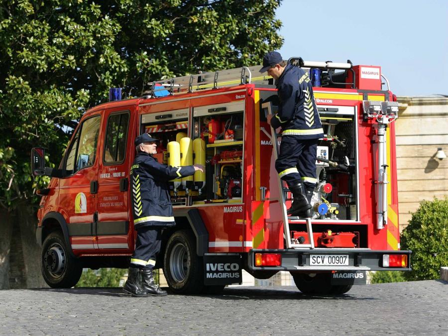  Iveco-Magirus Falcon TLF 1000 1999 года  (фото 2 из 4)